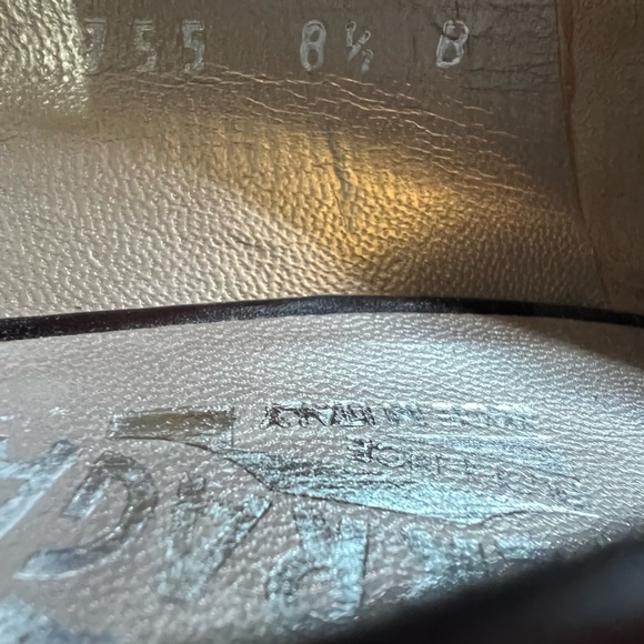 NWOT Salvatore Ferragamo block heel pump, brown,8.5 B - Picture 8 of 8